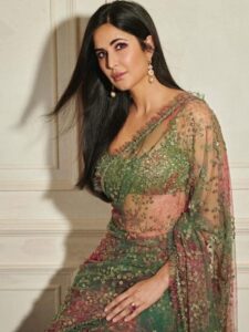 katrina-kaif-in-a-pastel-saree-by-sabyasachi-at-filmfare1